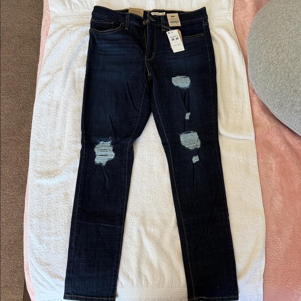 Levi's Dark Blue Ripped Skinny Jeans